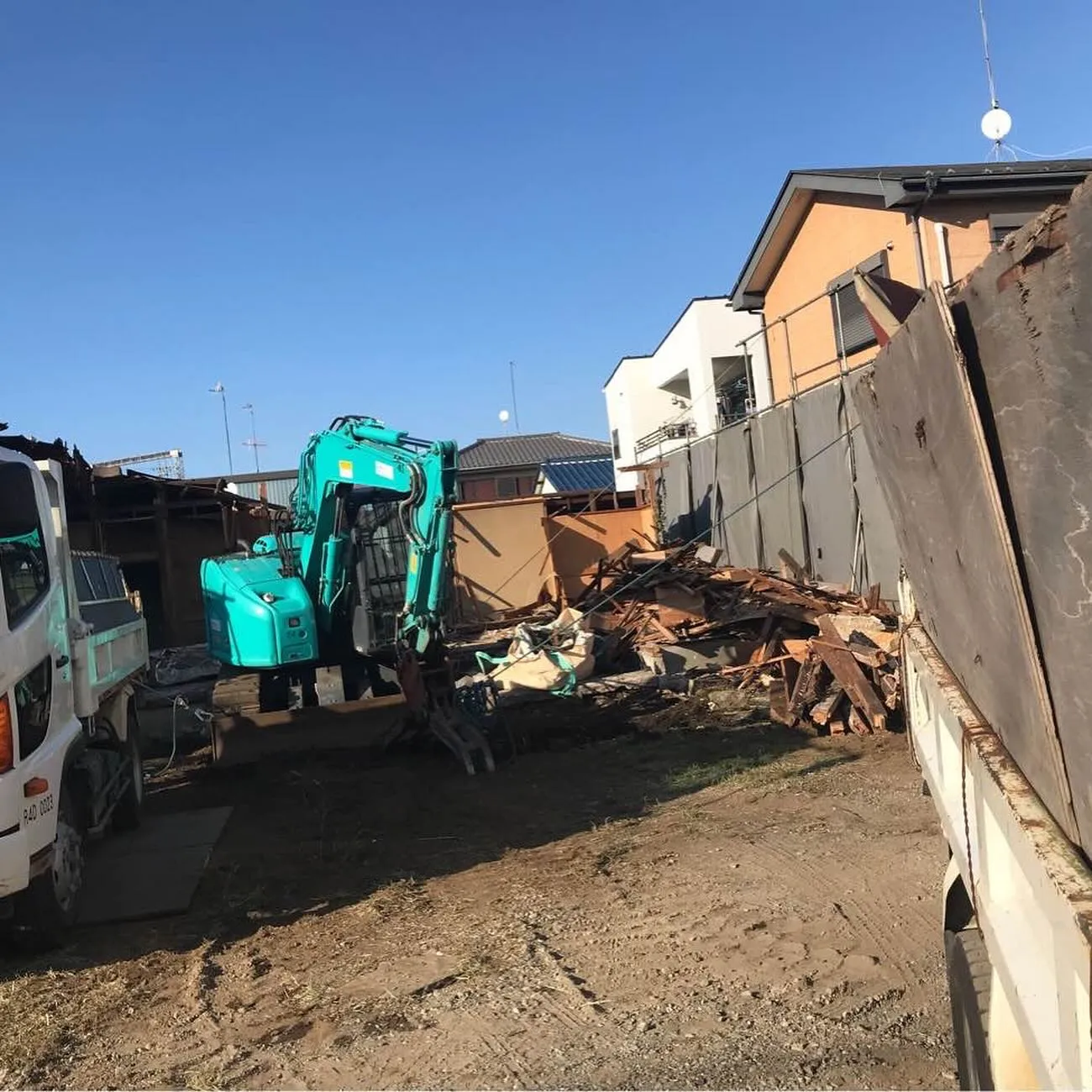 伊勢原市木造平屋建2棟解体工事