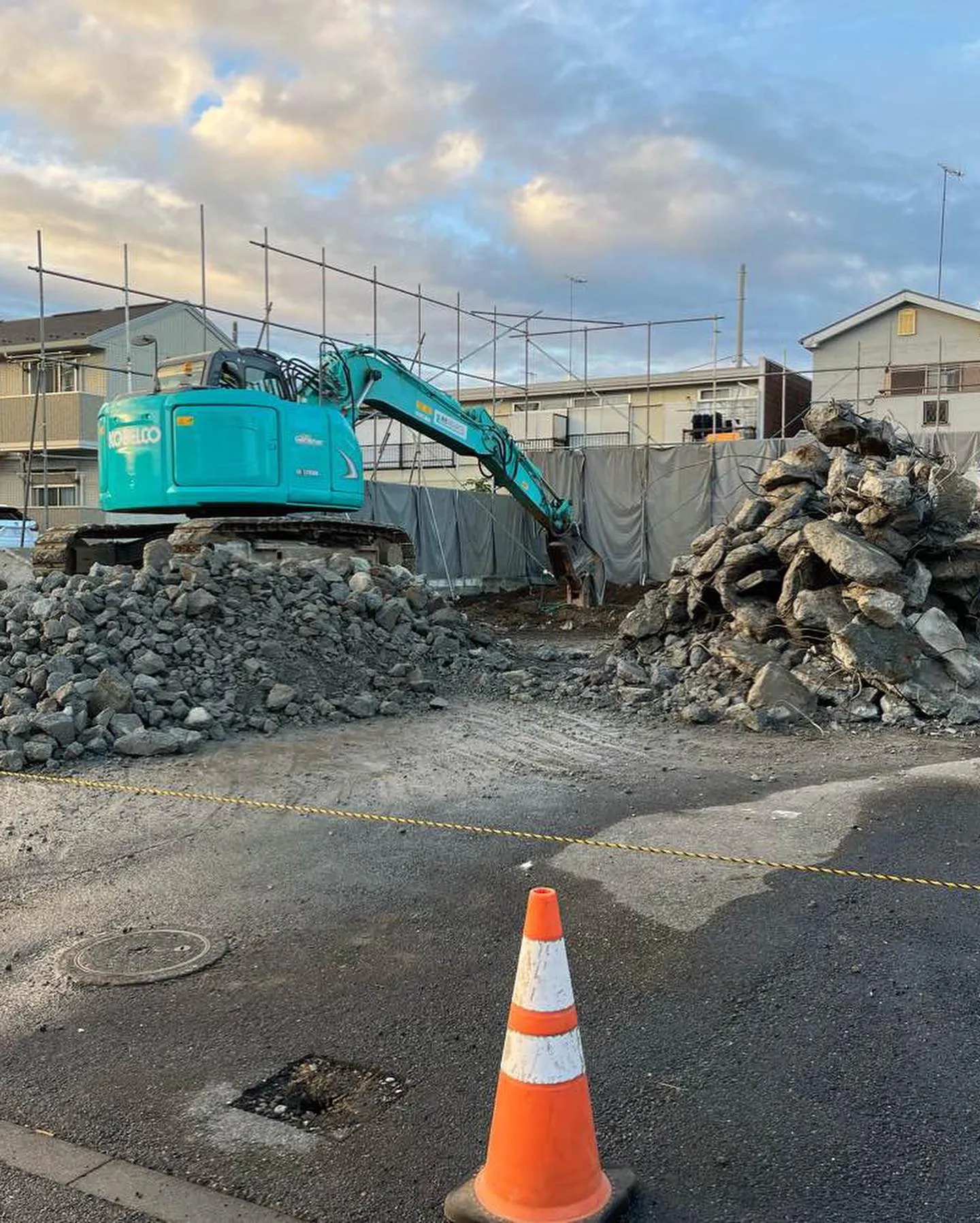 伊勢原市鉄骨造2階建解体工事