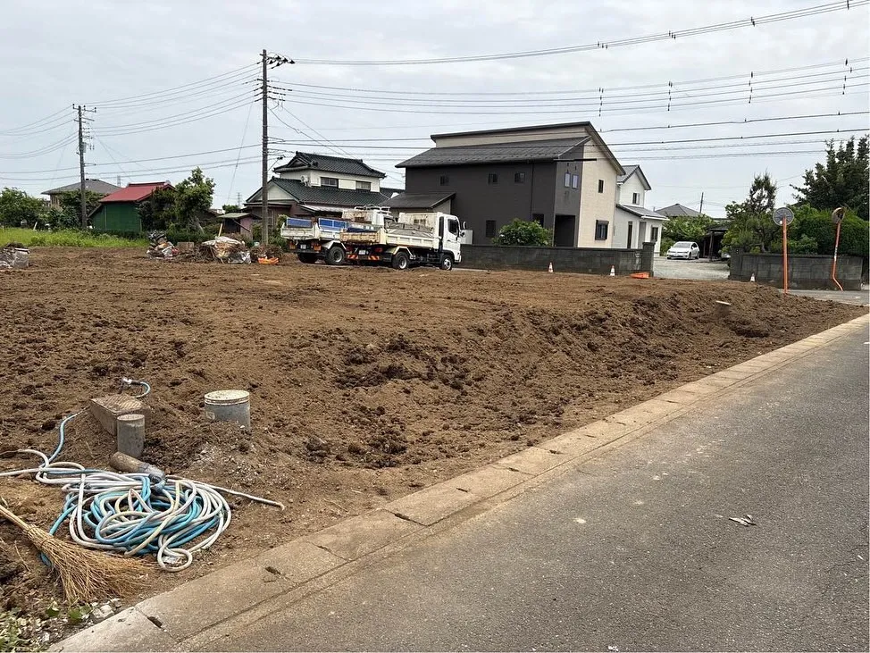 🚧✨ 美しい解体の第一歩、外構撤去！ ✨🚧